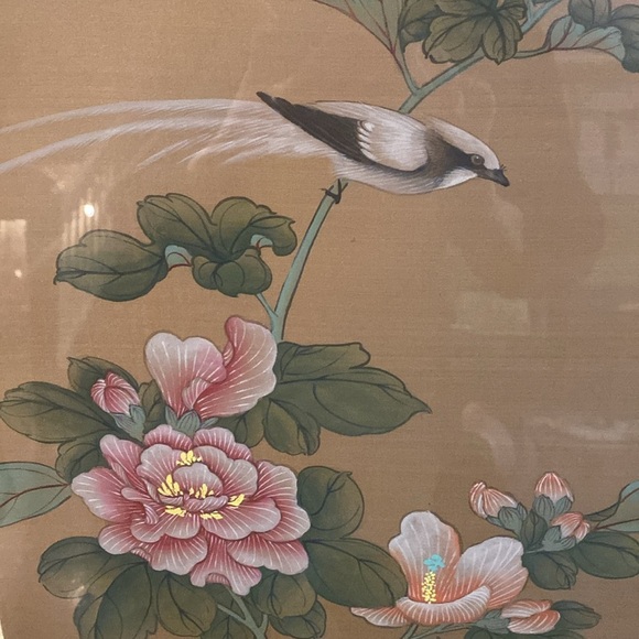 2 Vintage Traditional Chinese
Silk Paintings. - Picture 3 of 16